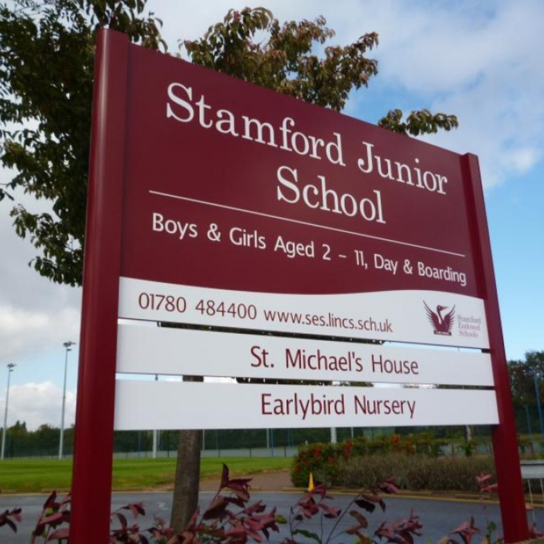School signage project for Stamford Junior School